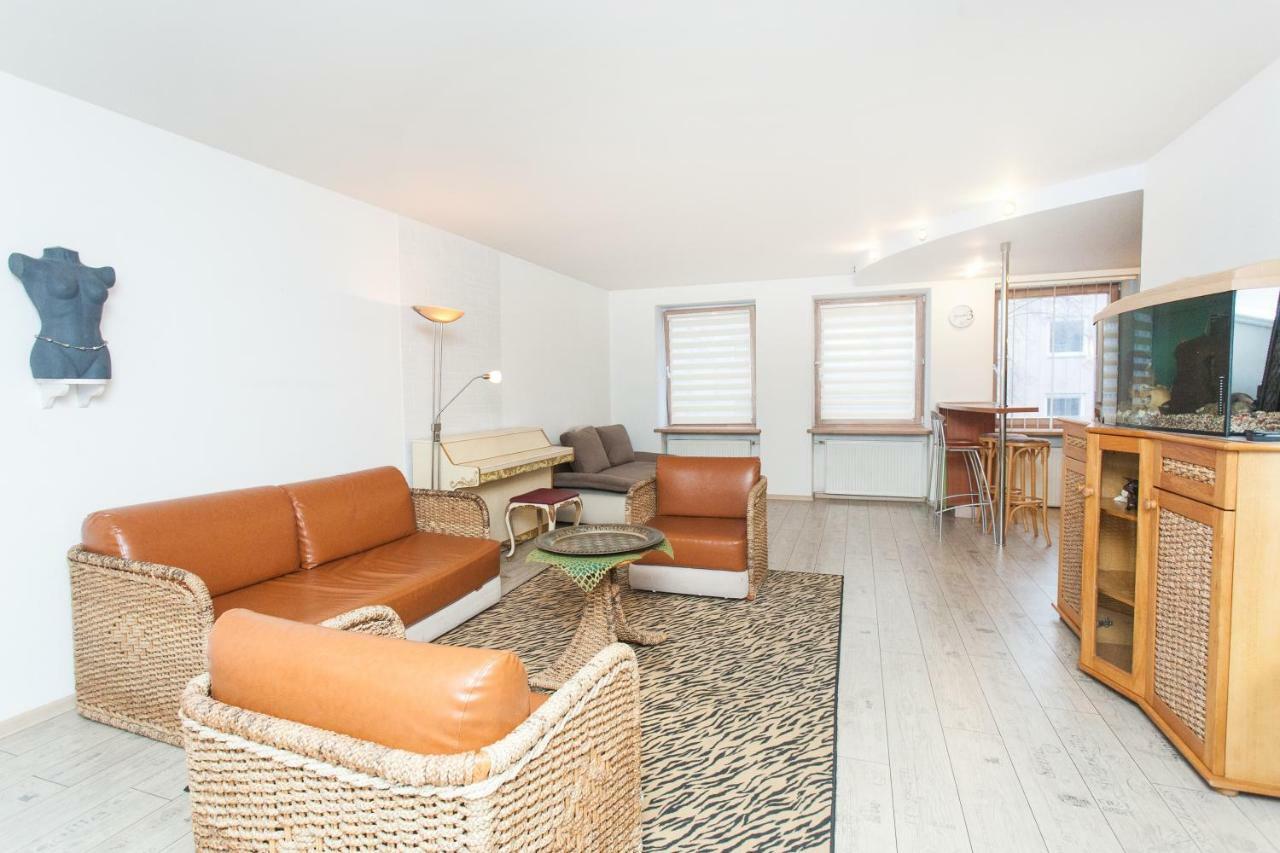 Apartment With Jacuzzi In Old Town Kaunas Exteriör bild