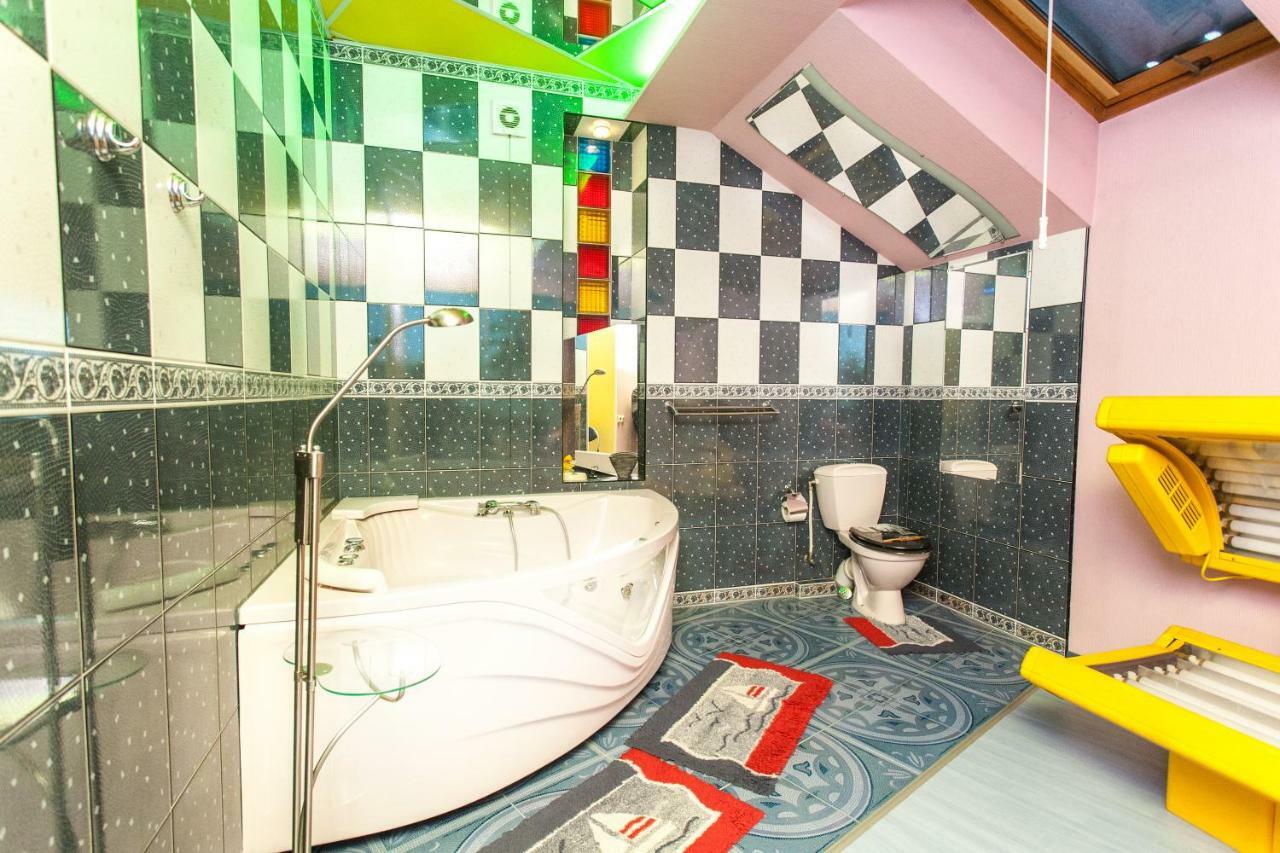 Apartment With Jacuzzi In Old Town Kaunas Exteriör bild